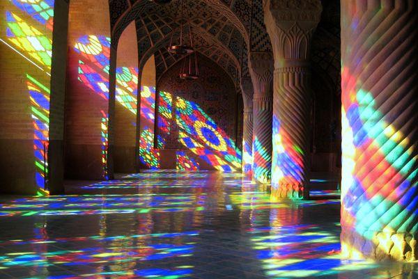 LA MEZQUITA DE NASIR AL-MOLK EN PERSIA.