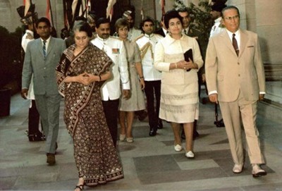 INDIRA GHANDI Y JOSEP TITO EN NUEVA DELHI 1971.
